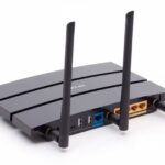 que router se necesita para fibra optica y como escoger el mejor para tu hogar