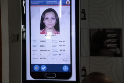 canales digitales de atencion para dni en el celular