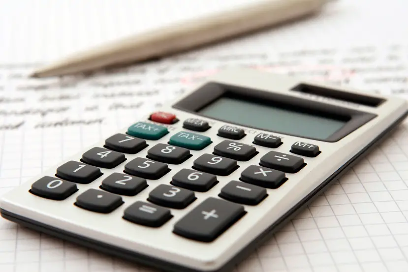 cual es la diferencia entre calculadora y computadora