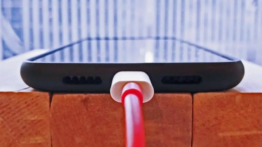 el celular carga mas rapido apagado o encendido