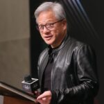La trayectoria y contribuciones de Jensen Huang en la innovación tecnológica